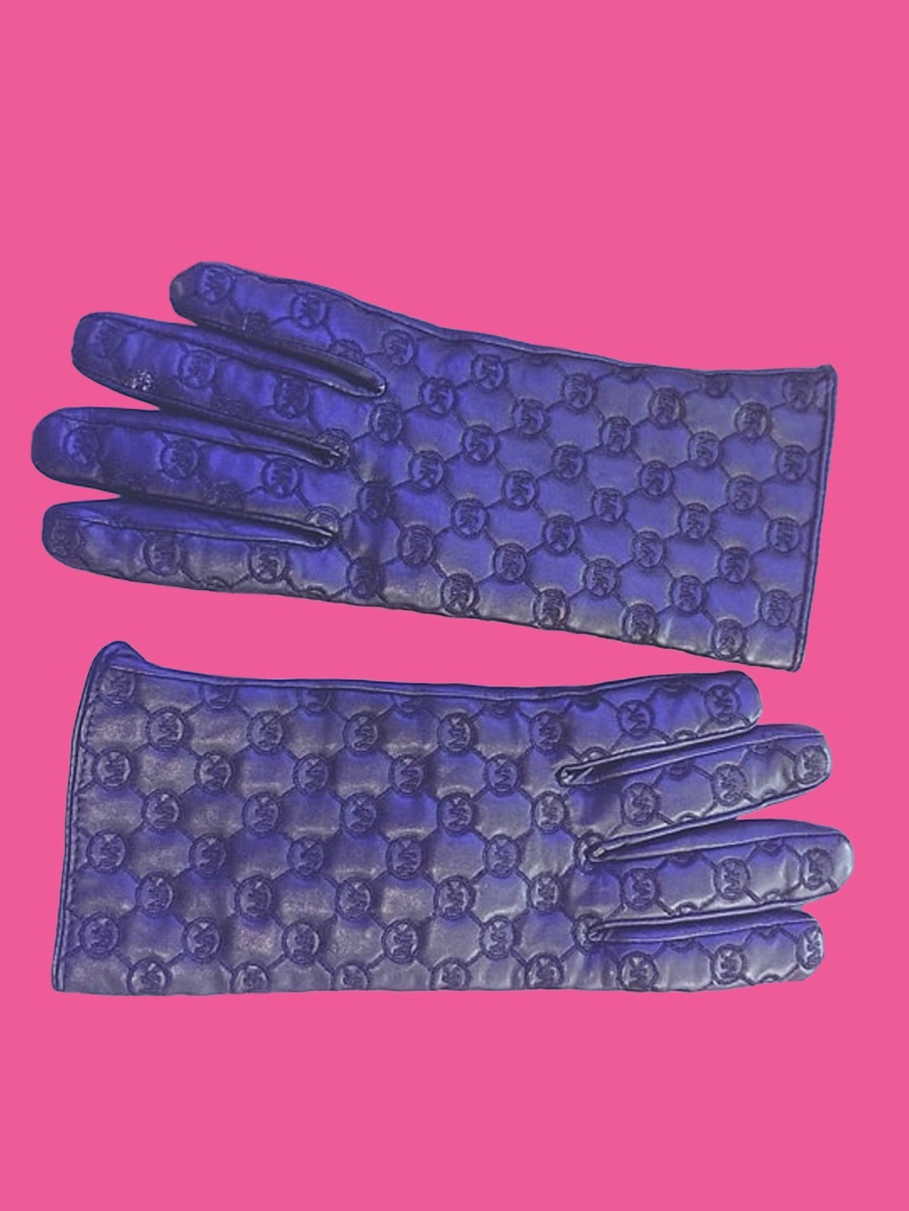 NWOT Michael Kors Unique Quilted Black Leather Gloves with Embroidered MK Logo